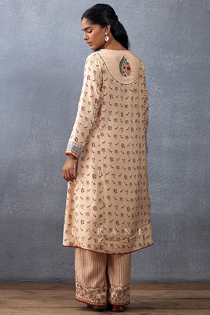 Beige Slub Silk Digital Printed Kurta Set by TORANI at Pernia's Pop Up Shop