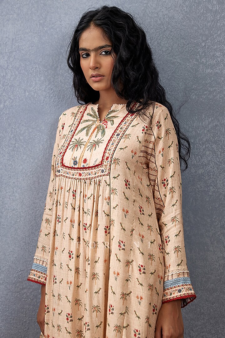 Beige Slub Silk Digital Printed Kurta Set by TORANI at Pernia's Pop Up Shop
