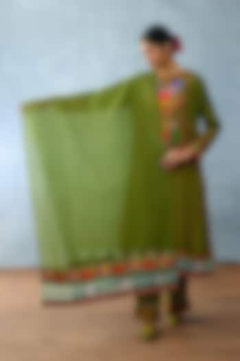 Green Jeni Silk Kurta Set by TORANI at Pernia's Pop Up Shop