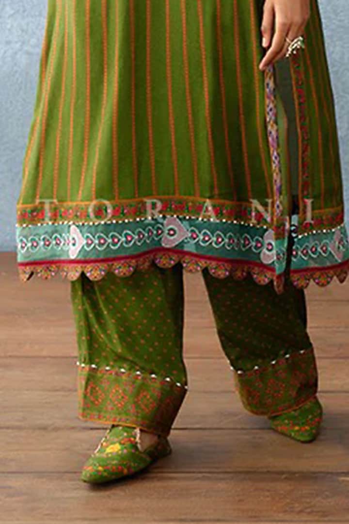 Green Jeni Silk Kurta Set by TORANI at Pernia's Pop Up Shop