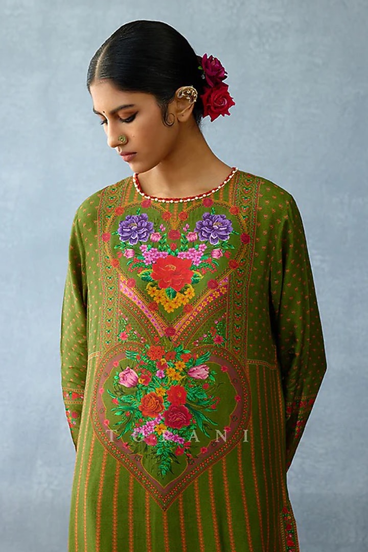 Green Jeni Silk Kurta Set by TORANI at Pernia's Pop Up Shop