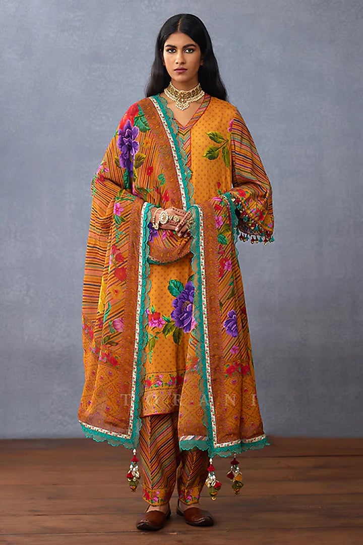 Yellow Silk Slub Embellished Kurta Set by TORANI at Pernia's Pop Up Shop