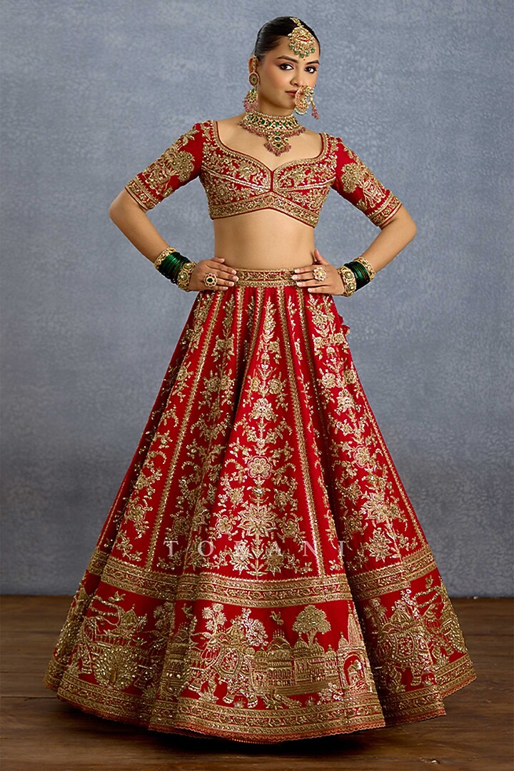 Red Silk Embroidered Bridal Bridal Lehenga Set by TORANI at Pernia's Pop Up Shop
