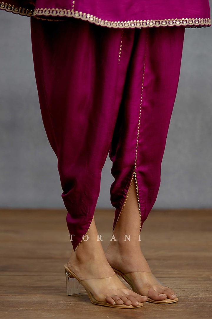 Purple & Pink Jeni Silk Hand Embroidered Short Kurta Set by TORANI at Pernia's Pop Up Shop