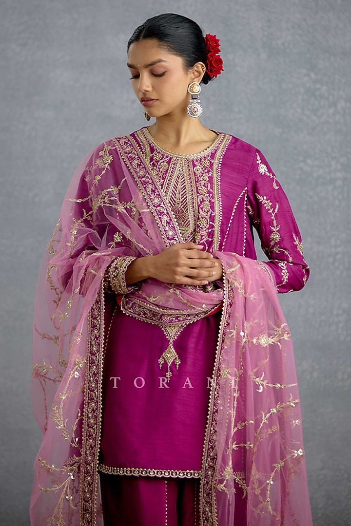 Purple & Pink Jeni Silk Hand Embroidered Short Kurta Set by TORANI at Pernia's Pop Up Shop