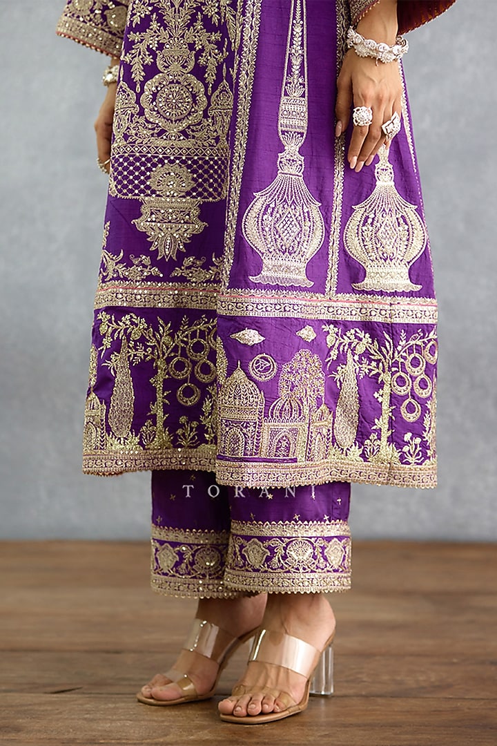 Purple Jeni Silk Sequins Embroidered Kurta Set by TORANI at Pernia's Pop Up Shop