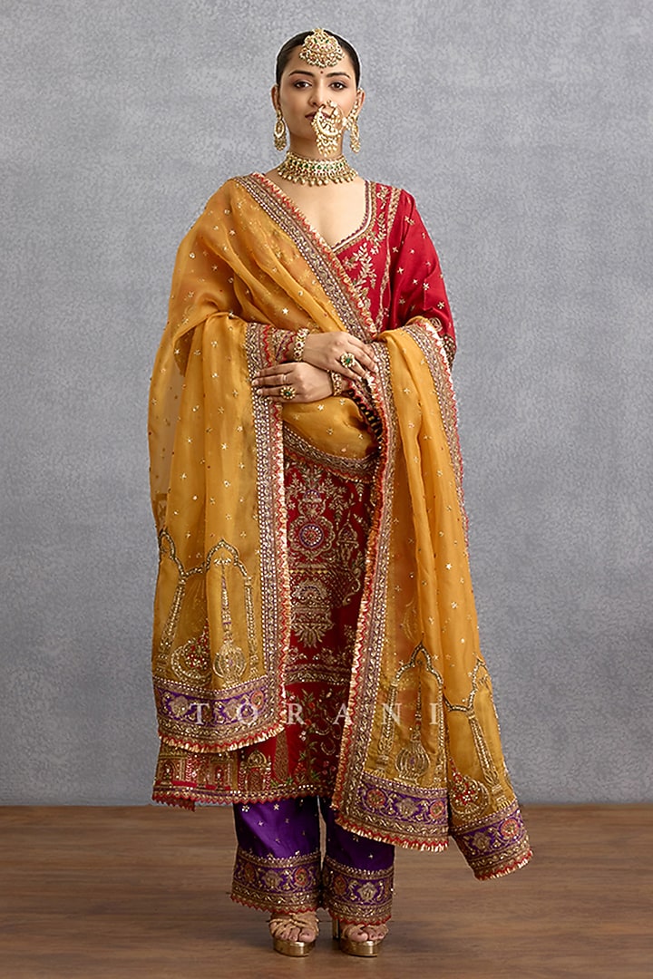 Red Jeni Silk Motif Embroidered Kurta Set by TORANI at Pernia's Pop Up Shop