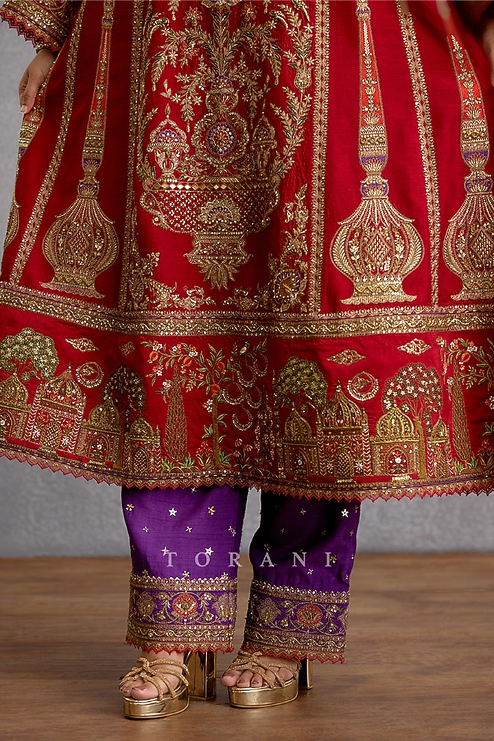 Red Jeni Silk Motif Embroidered Kurta Set by TORANI at Pernia's Pop Up Shop