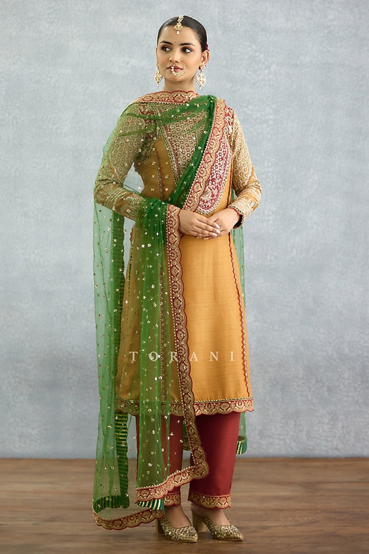 Yellow Jeni SIlk Embroidered Kurta Set by TORANI at Pernia's Pop Up Shop
