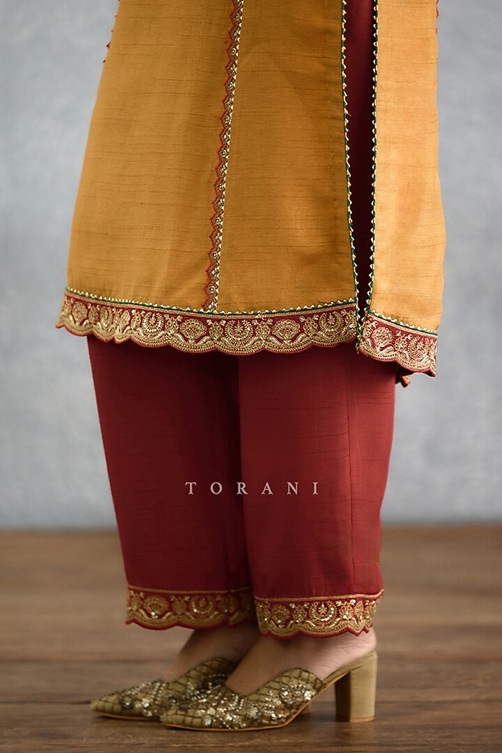 Yellow Jeni SIlk Embroidered Kurta Set by TORANI at Pernia's Pop Up Shop