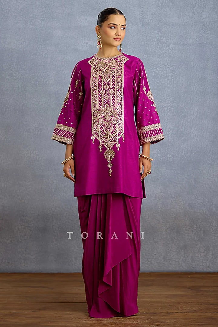 Purple Silk Embroidered Kurta Set by TORANI at Pernia's Pop Up Shop