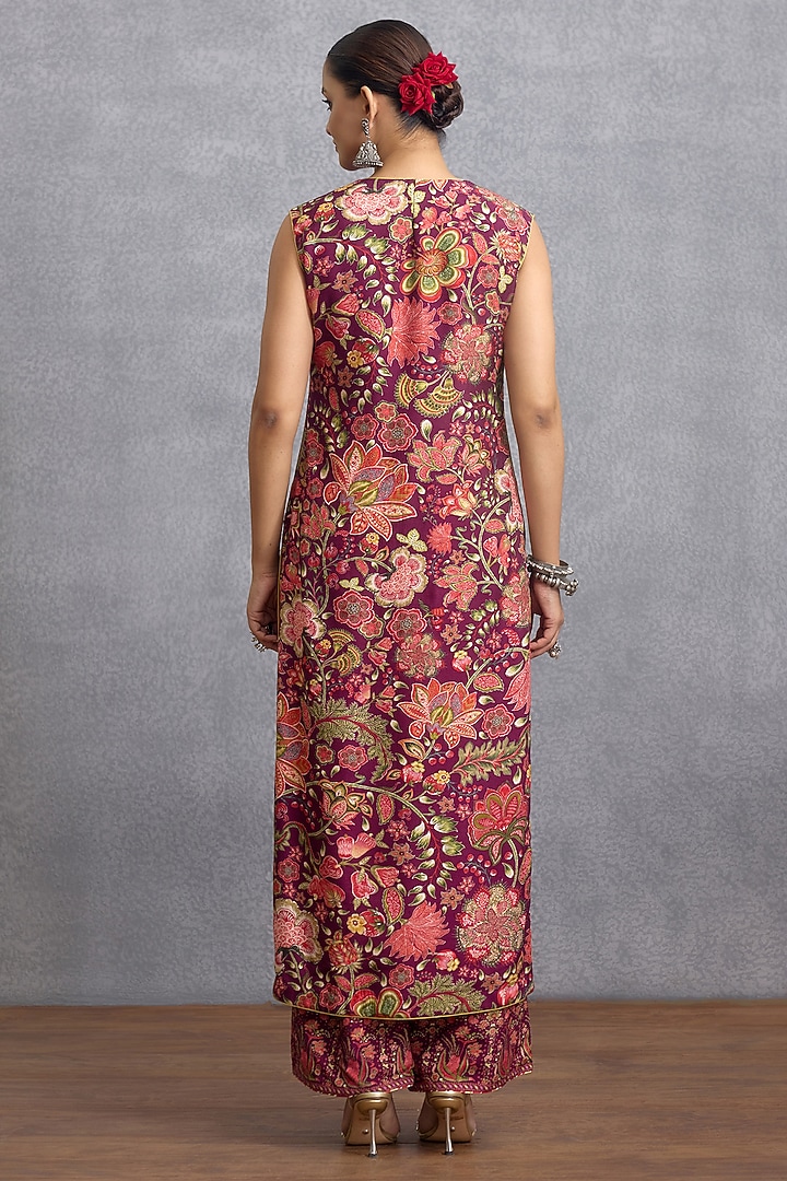 Maroon Jeni Silk Digital Printed Kurta Set by Torani at Pernia's Pop Up Shop