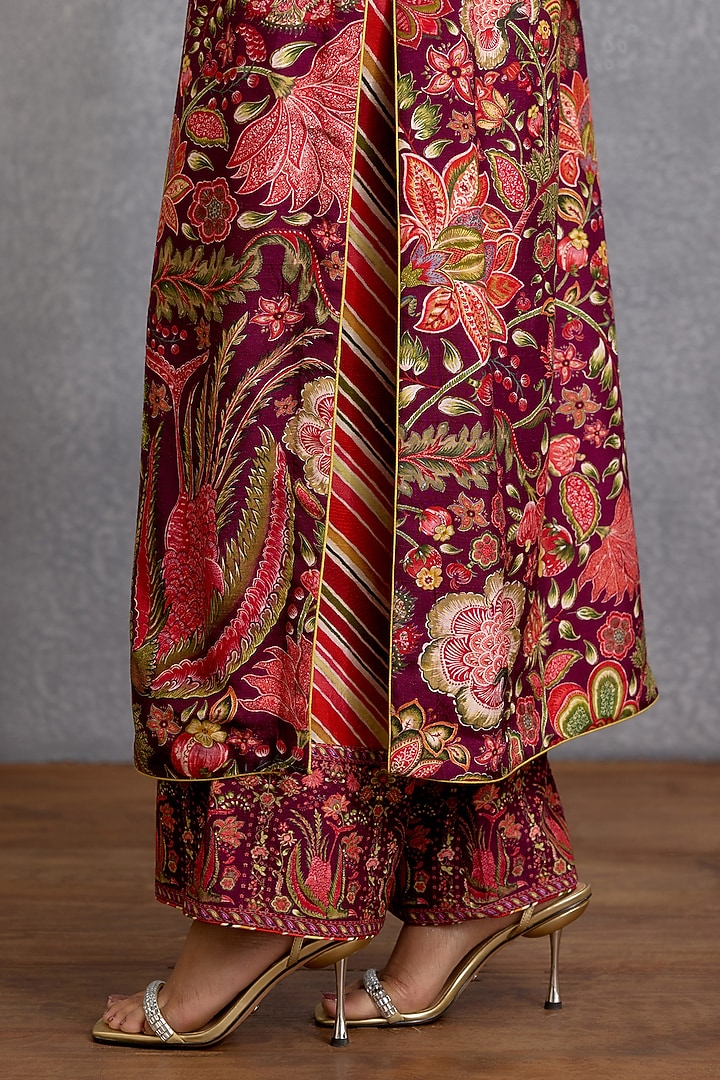 Maroon Jeni Silk Digital Printed Kurta Set by Torani at Pernia's Pop Up Shop
