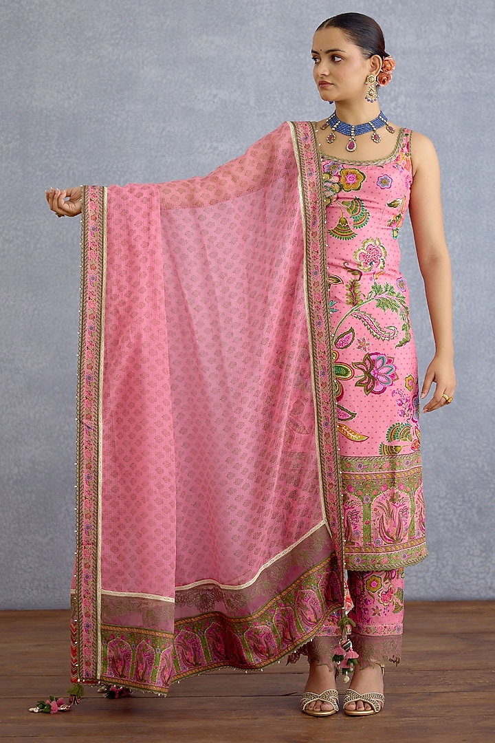 Pink Jeni Silk & Linen Kalamkari Printed Kurta Set by Torani at Pernia's Pop Up Shop