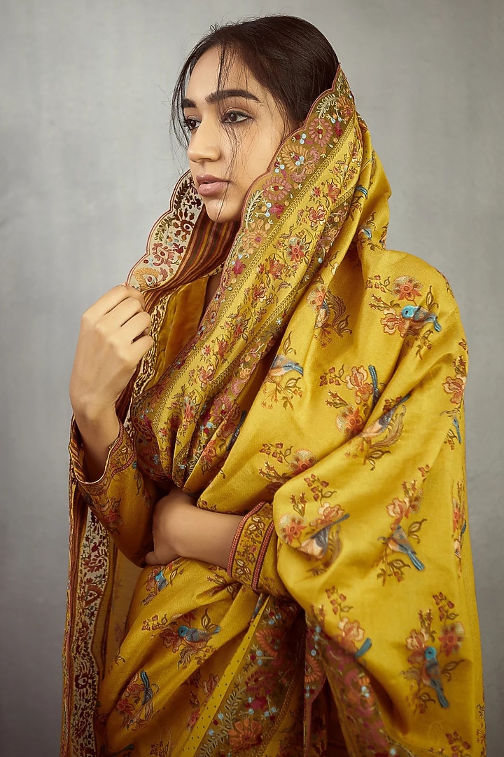 Yellow Handwoven Chanderi Silk & Organza Digital Printed Wedding Saree by TORANI at Pernia's Pop Up Shop