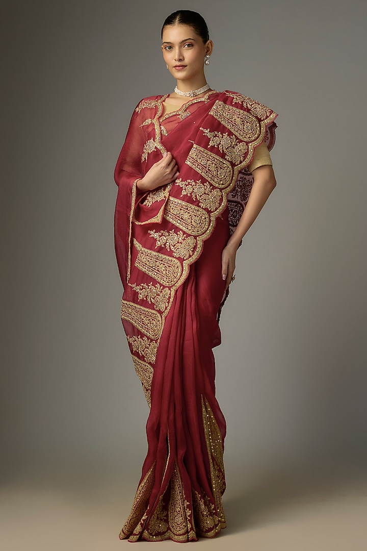 Red Organza Hand Embroidered Reception Saree by TORANI at Pernia's Pop Up Shop