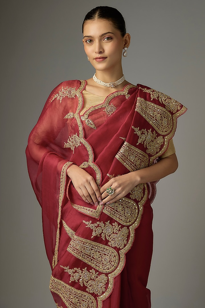 Red Organza Hand Embroidered Reception Saree by TORANI at Pernia's Pop Up Shop