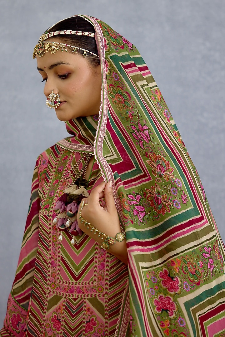 Pink Silk Crepe Organza Digital Printed Kurta Set by Torani at Pernia's Pop Up Shop