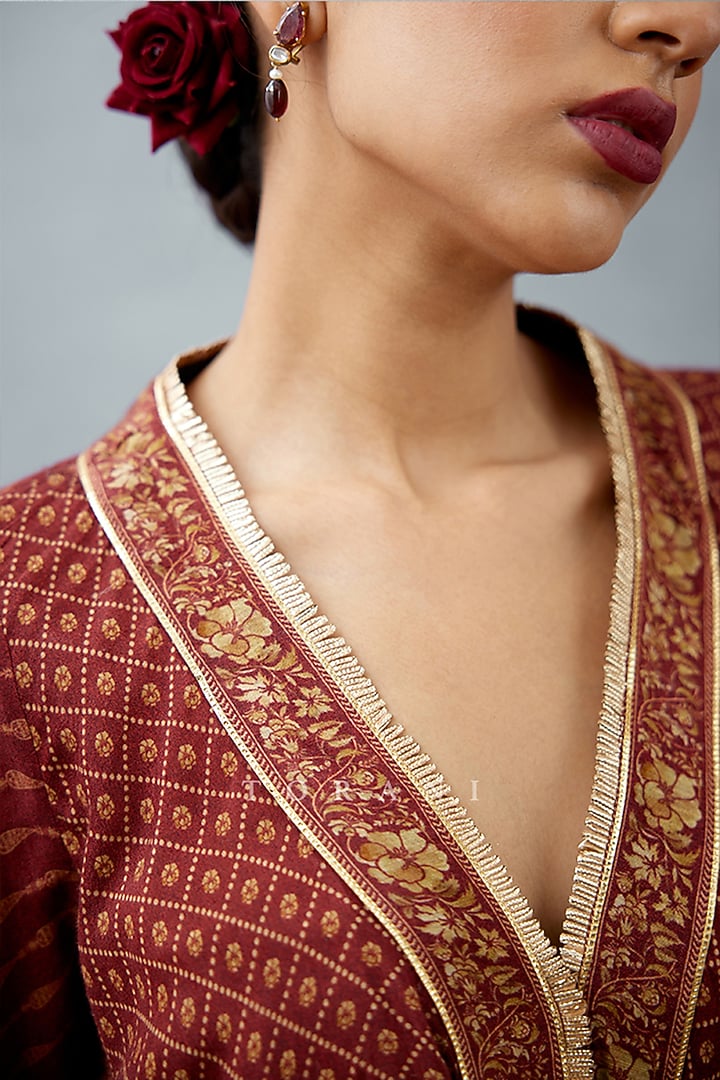 Burgundy Slub Silk Printed Wedding Lehenga Set by TORANI at Pernia's Pop Up Shop