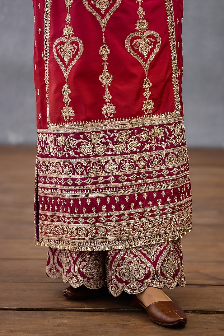 Ombre Jeni Silk Embroidered Kurta Set by Torani at Pernia's Pop Up Shop