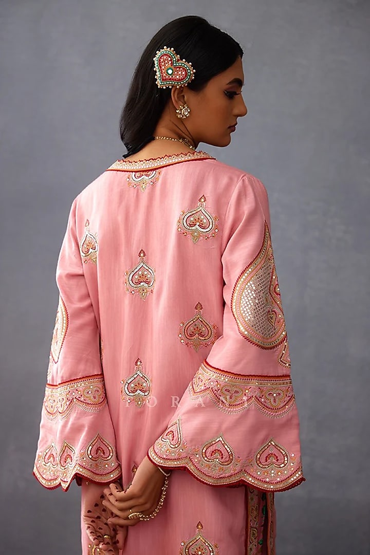 Pink Slub Silk Printed & Embroidered Kurta Set by TORANI at Pernia's Pop Up Shop