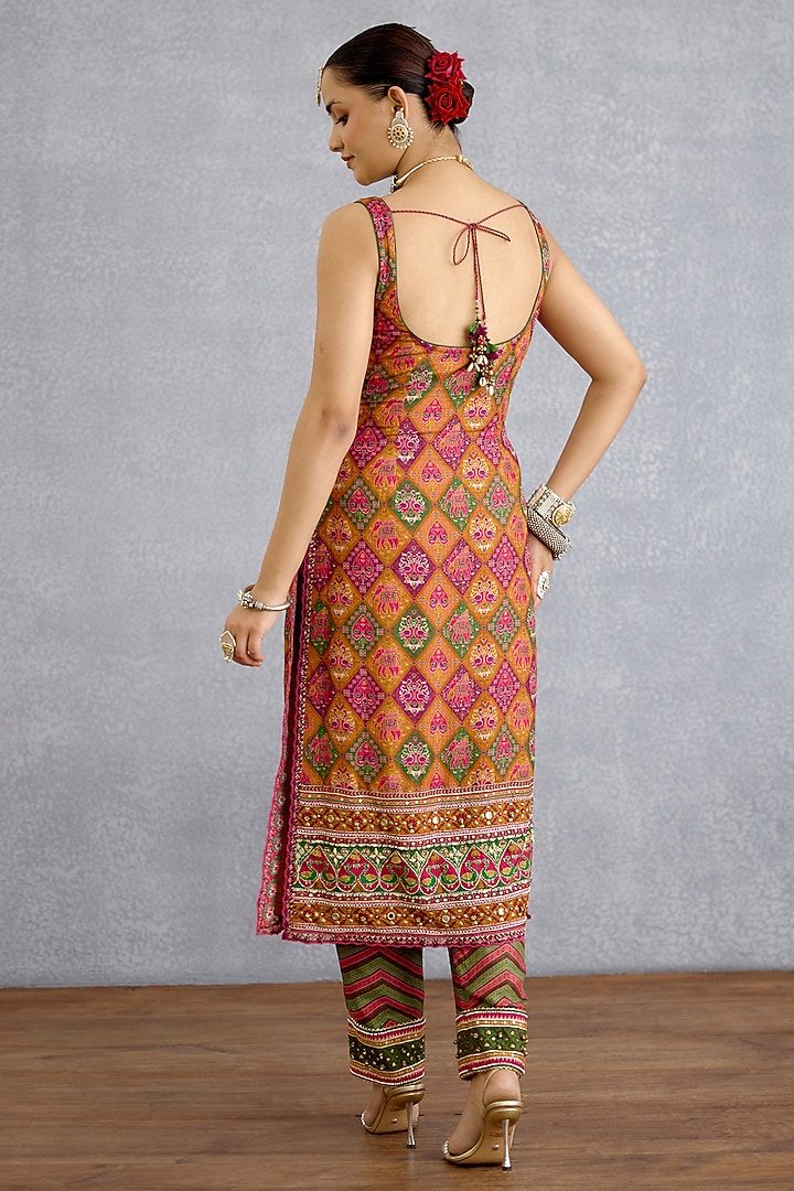 Multi-Colored Dola Silk Floral Printed Kurta Set by TORANI at Pernia's Pop Up Shop