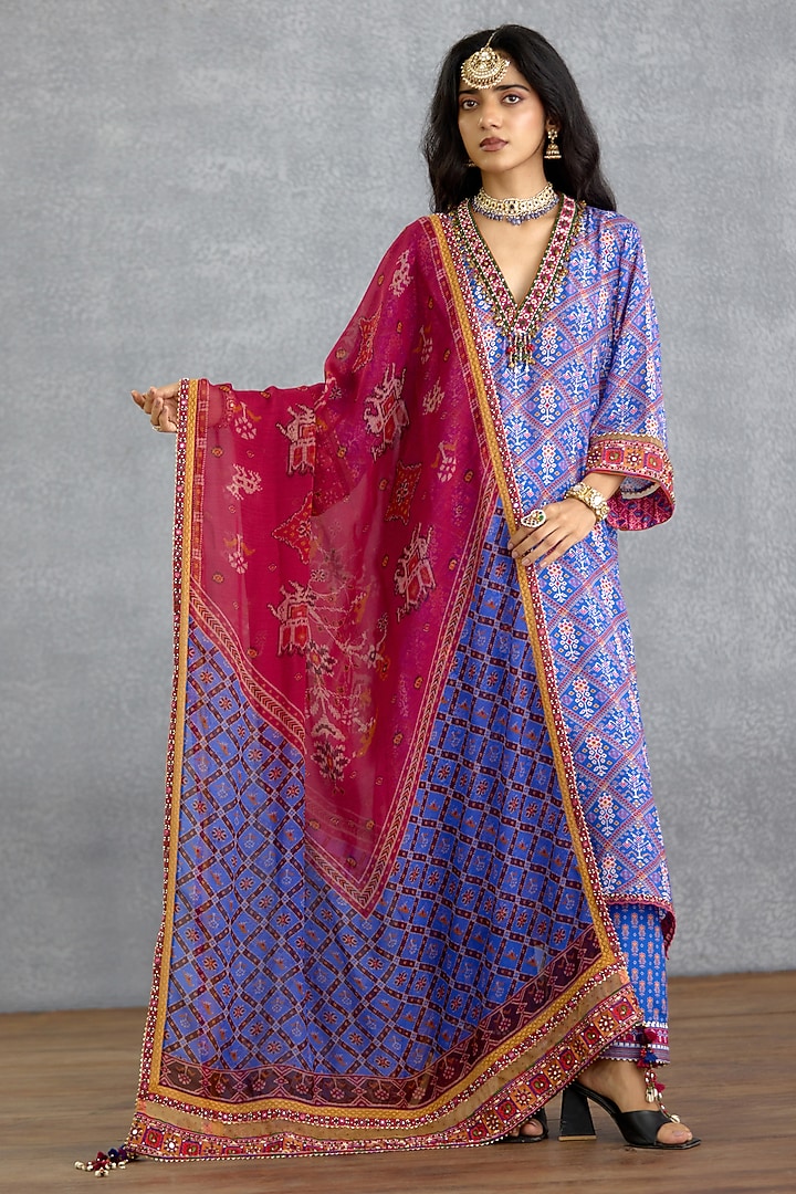 Blue Muslin Silk Patola Motif Printed Kurta Set by TORANI at Pernia's Pop Up Shop