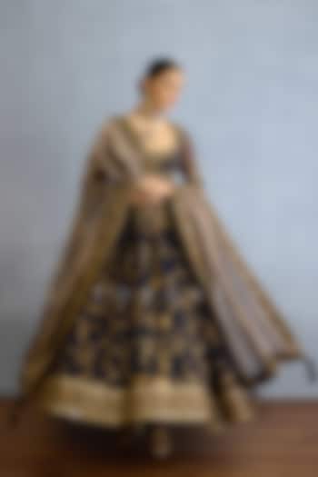 Black Muslin Silk & Georgette Zari Embellished Bridal Anarkali Set by TORANI at Pernia's Pop Up Shop