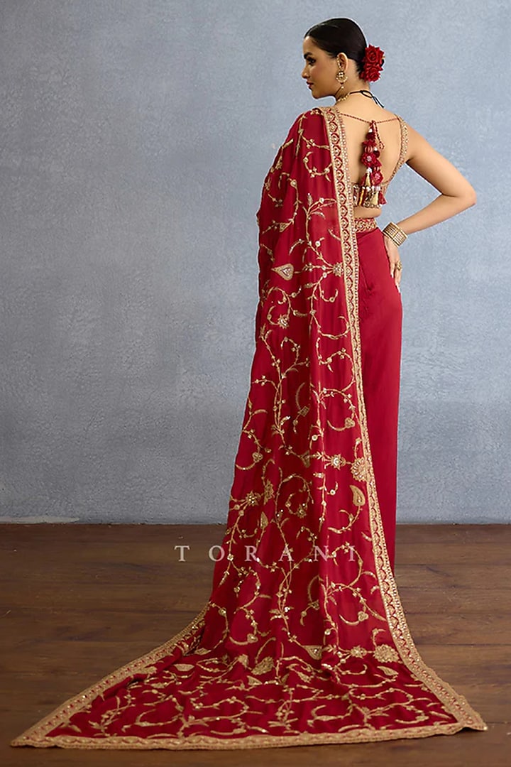 Red Georgette Dori Embroidered Pre-Draped Reception Saree Set by TORANI at Pernia's Pop Up Shop