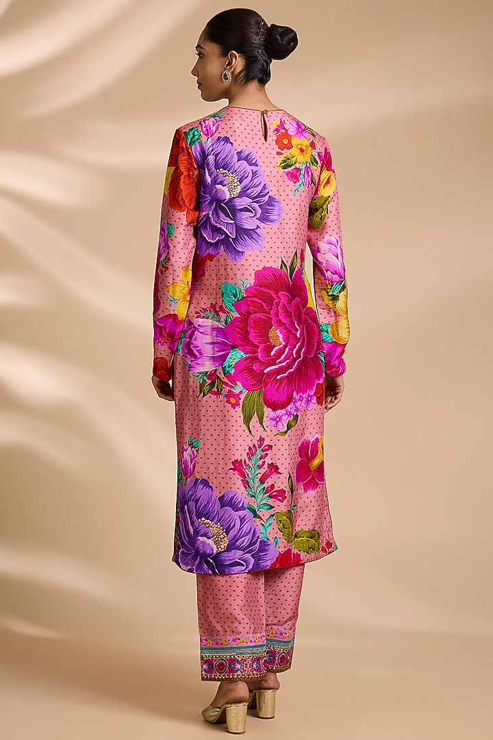 Pink Slub Silk Digital Printed Kurta Set by TORANI at Pernia's Pop Up Shop