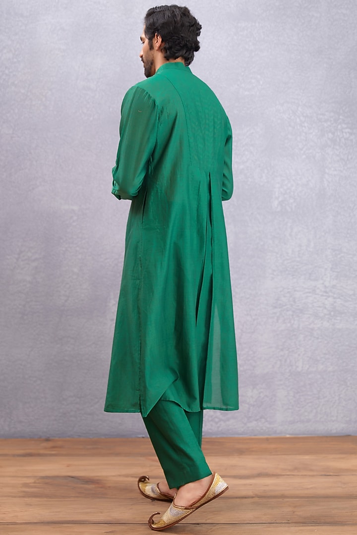 Emerald Green Handwoven Chanderi & Pure Cotton SIlk Printed Bundi Jacket Set by Torani Men at Pernia's Pop Up Shop