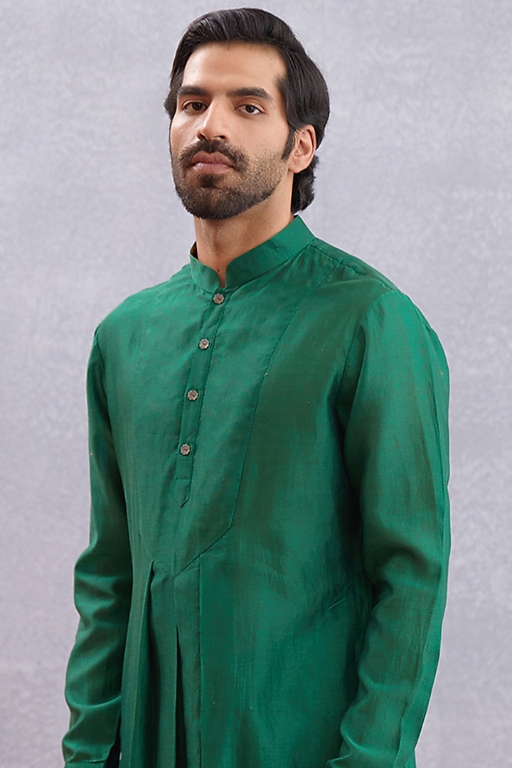 Emerald Green Handwoven Chanderi & Pure Cotton SIlk Printed Bundi Jacket Set by Torani Men at Pernia's Pop Up Shop