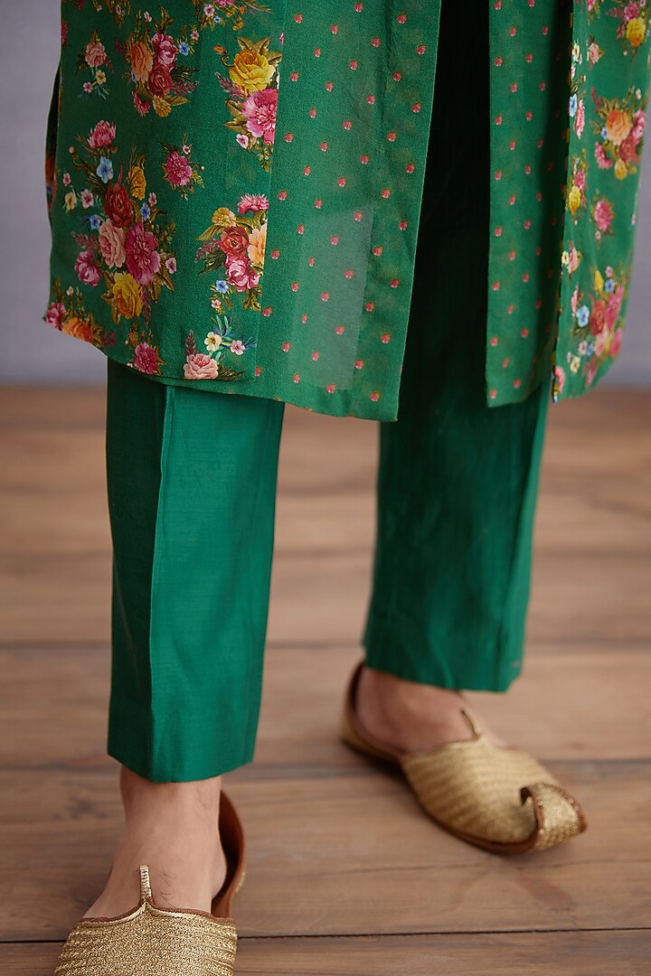 Emerald Green Handwoven Chanderi & Pure Cotton Voile Printed Kurta Set by Torani Men at Pernia's Pop Up Shop