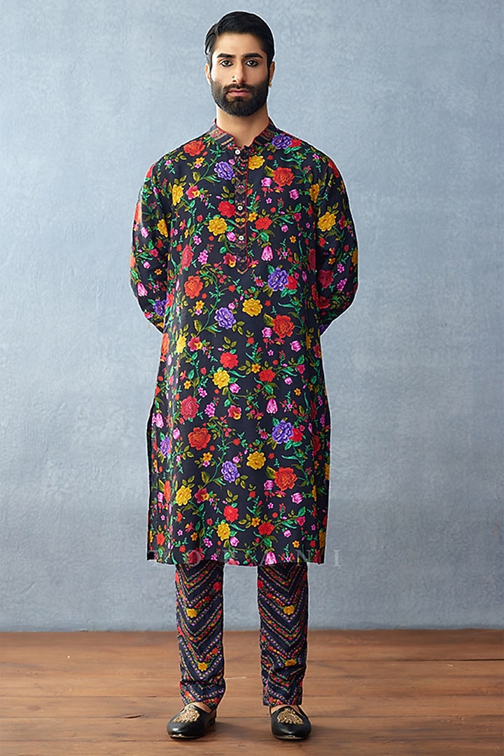 Black Muslin Silk Digital Printed Kurta Set by Torani Men at Pernia's Pop Up Shop