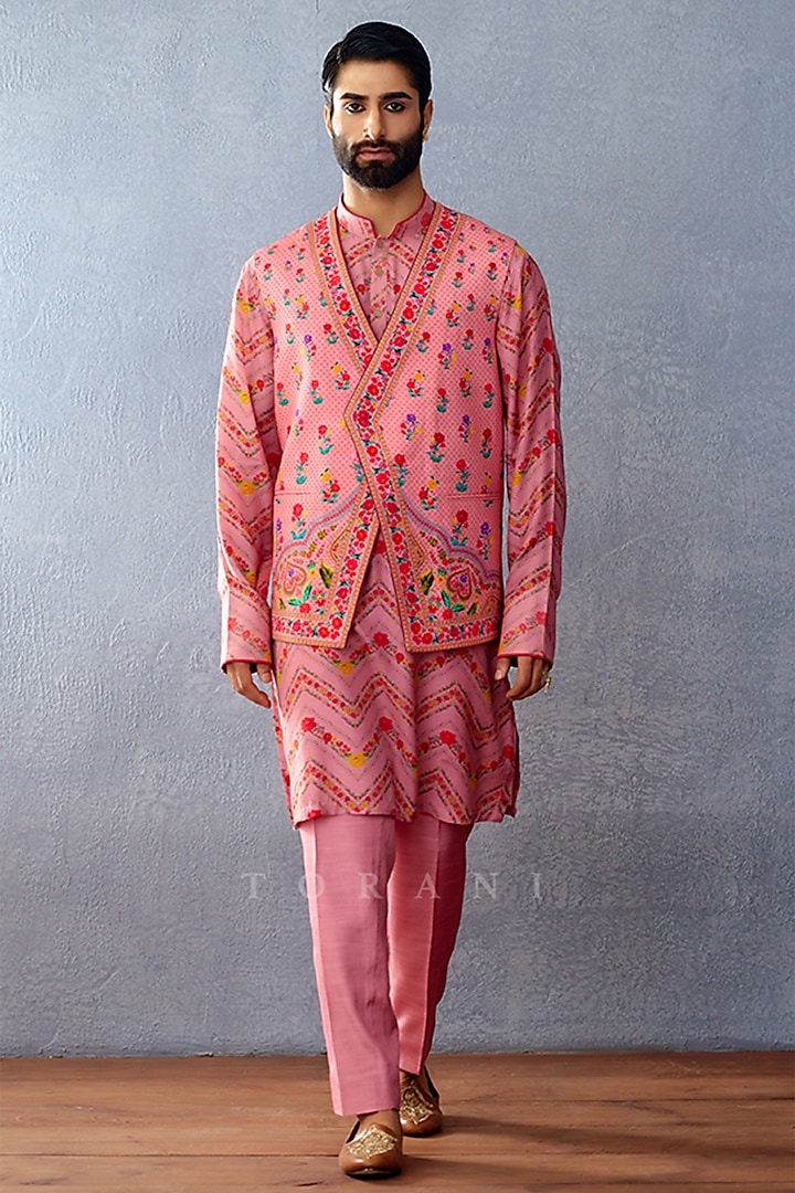 Pink Jeni Silk & South Silk Slub Digital Printed Bundi Set by Torani Men