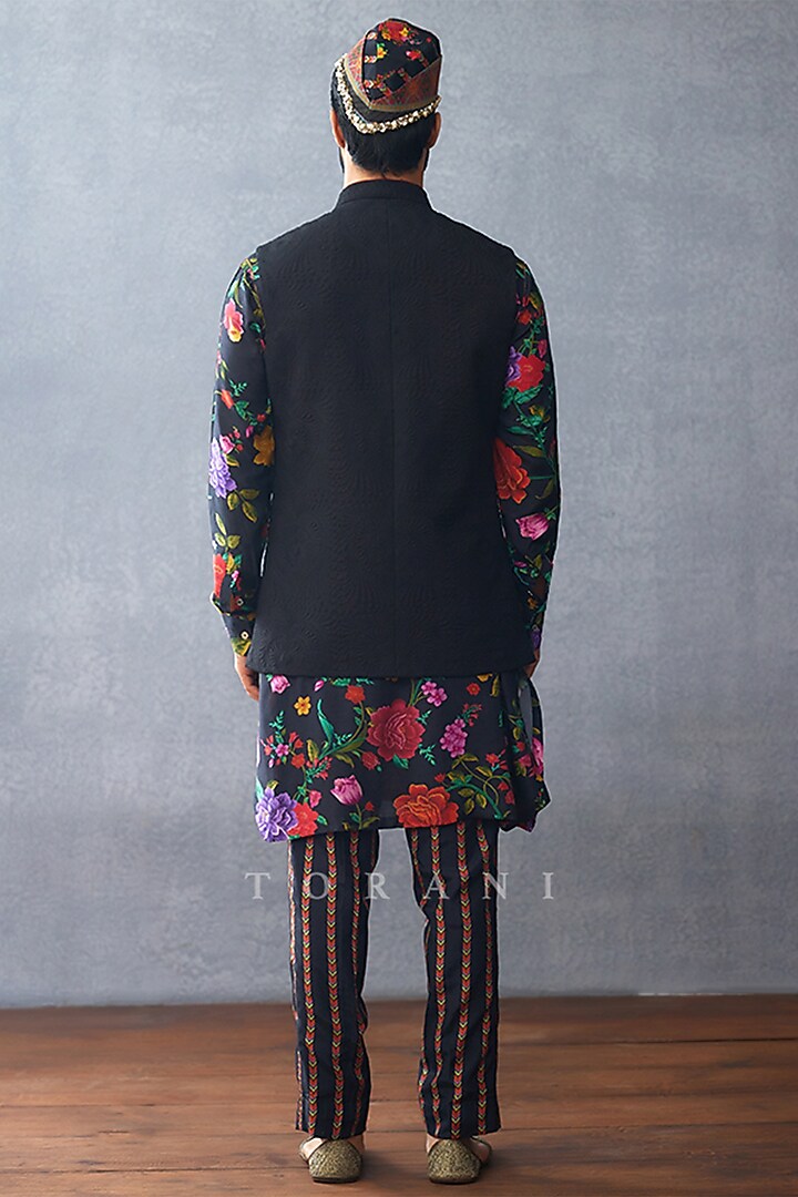 Black Cotton Silk & South Silk Slub Digital Printed Bundi Jacket With Kurta Set by Torani Men at Pernia's Pop Up Shop