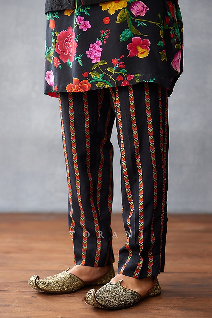 Black Cotton Silk & South Silk Slub Digital Printed Bundi Jacket With Kurta Set by Torani Men at Pernia's Pop Up Shop