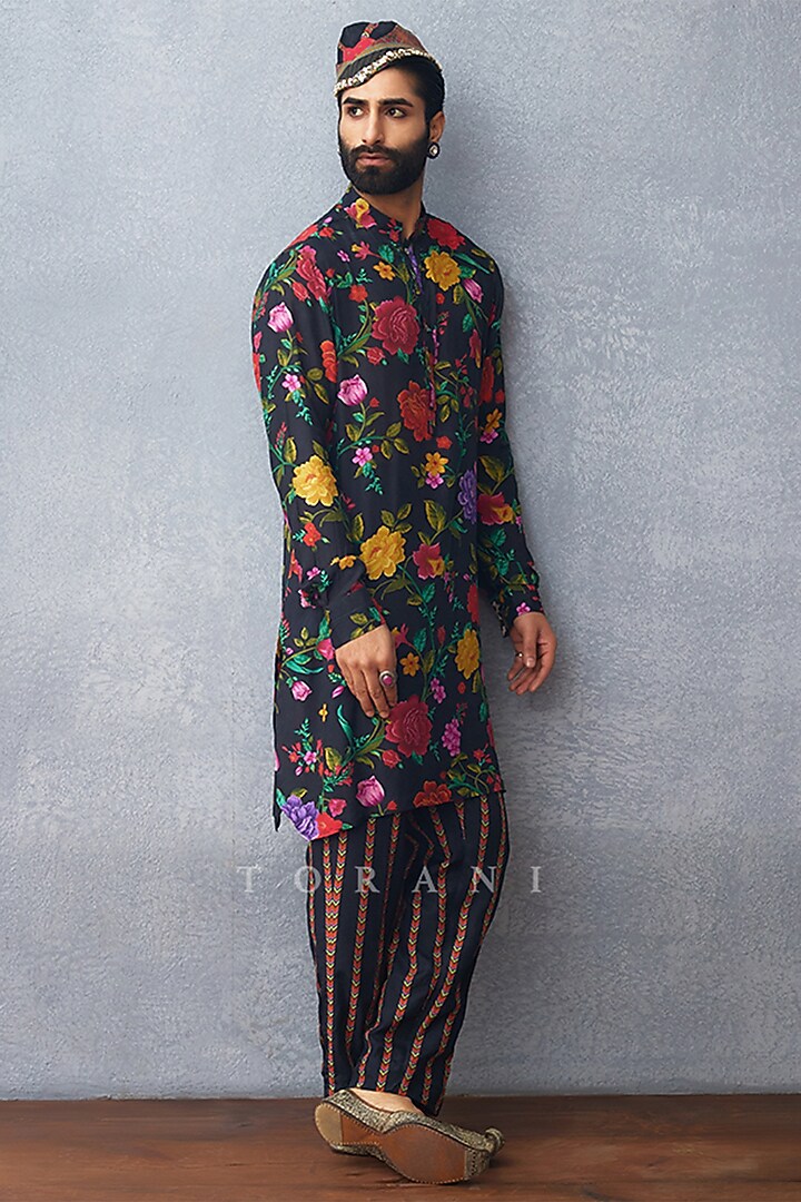 Black Cotton Silk & South Silk Slub Digital Printed Bundi Jacket With Kurta Set by Torani Men at Pernia's Pop Up Shop