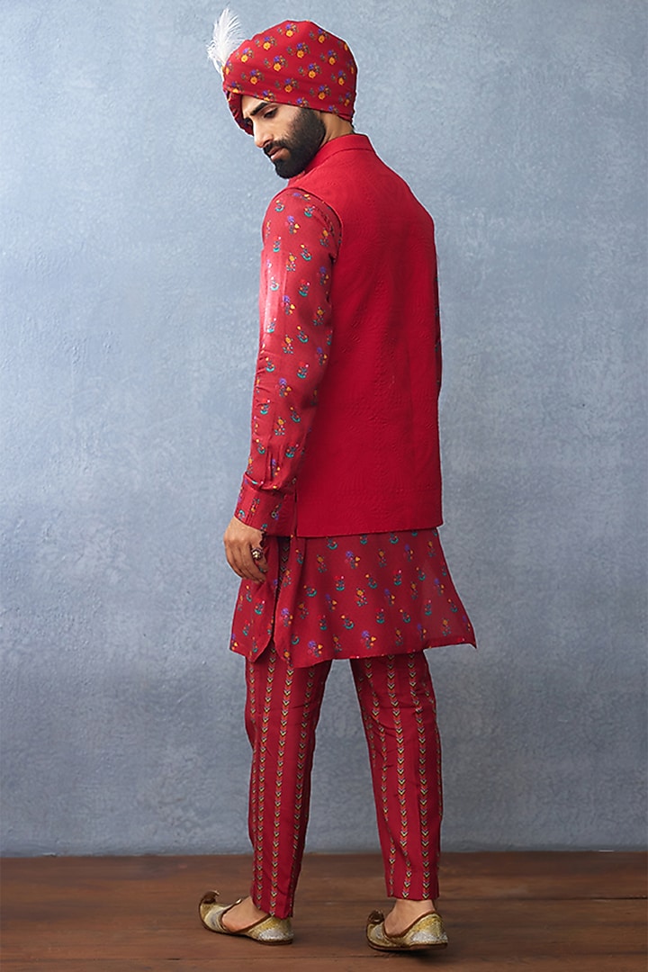 Maroon Cotton Silk & South Silk Slub Digital Printed Bundi Jacket With Kurta Set by Torani Men at Pernia's Pop Up Shop
