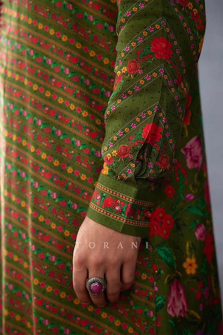 Green Jeni Silk Digital Printed Kurta Set by Torani Men at Pernia's Pop Up Shop