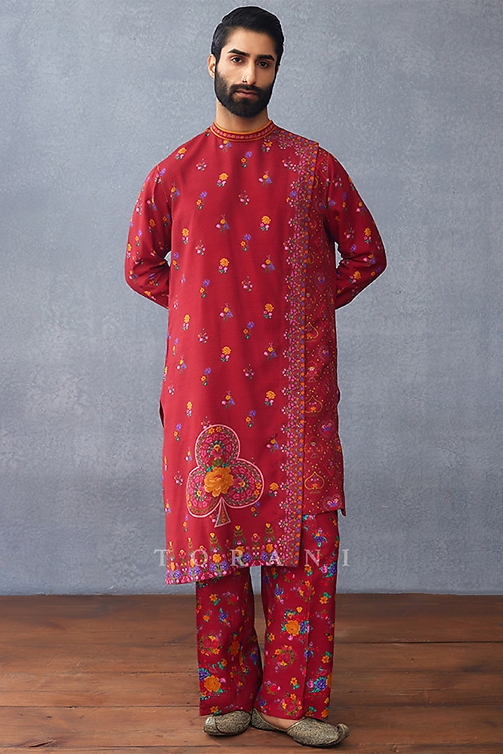 Red Jeni Silk & Muslin Silk Digital Printed Kurta Set by Torani Men