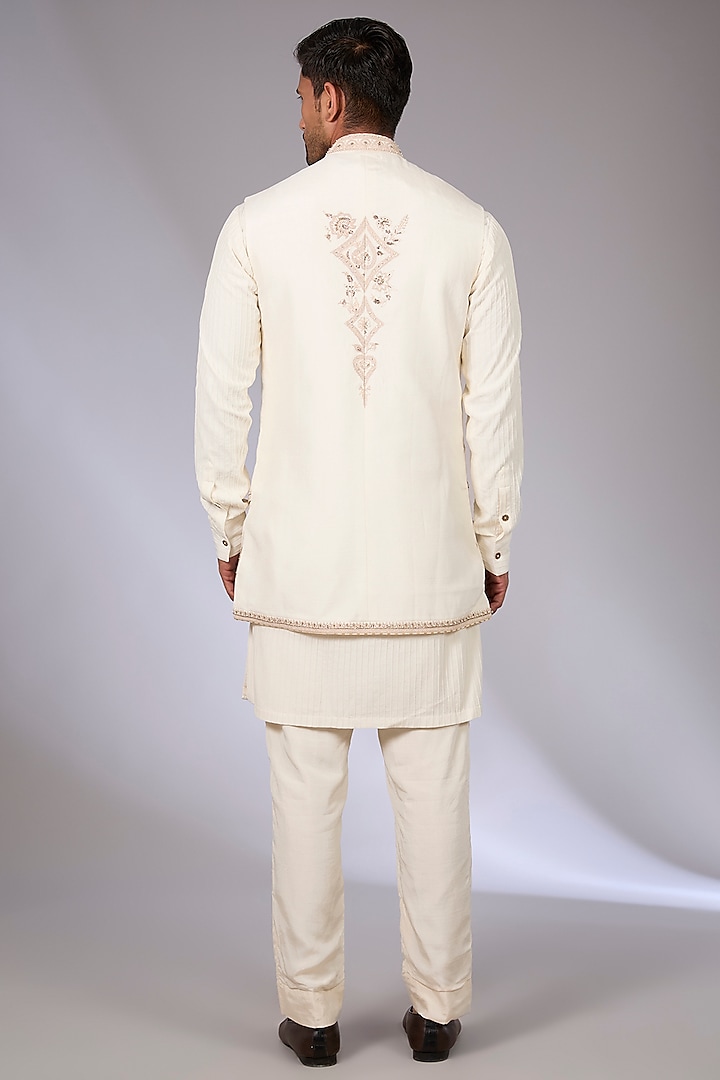 Ivory Cotton Silk & South Silk Slub Bundi Jacket Set by Torani Men at Pernia's Pop Up Shop