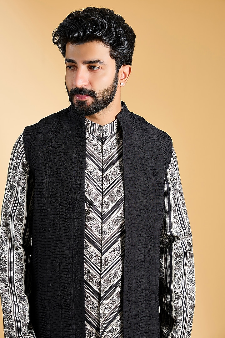 Black Jeni Silk Bundi Jacket Set by Torani Men at Pernia's Pop Up Shop