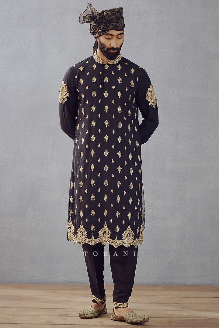 Jet Black Silk Threa Embroidered Bundi Jacket Set by Torani Men at Pernia's Pop Up Shop