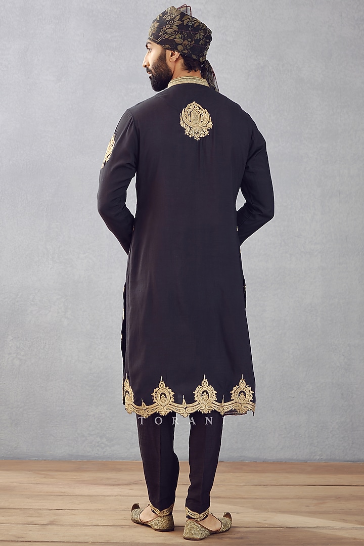 Jet Black Silk Threa Embroidered Bundi Jacket Set by Torani Men at Pernia's Pop Up Shop