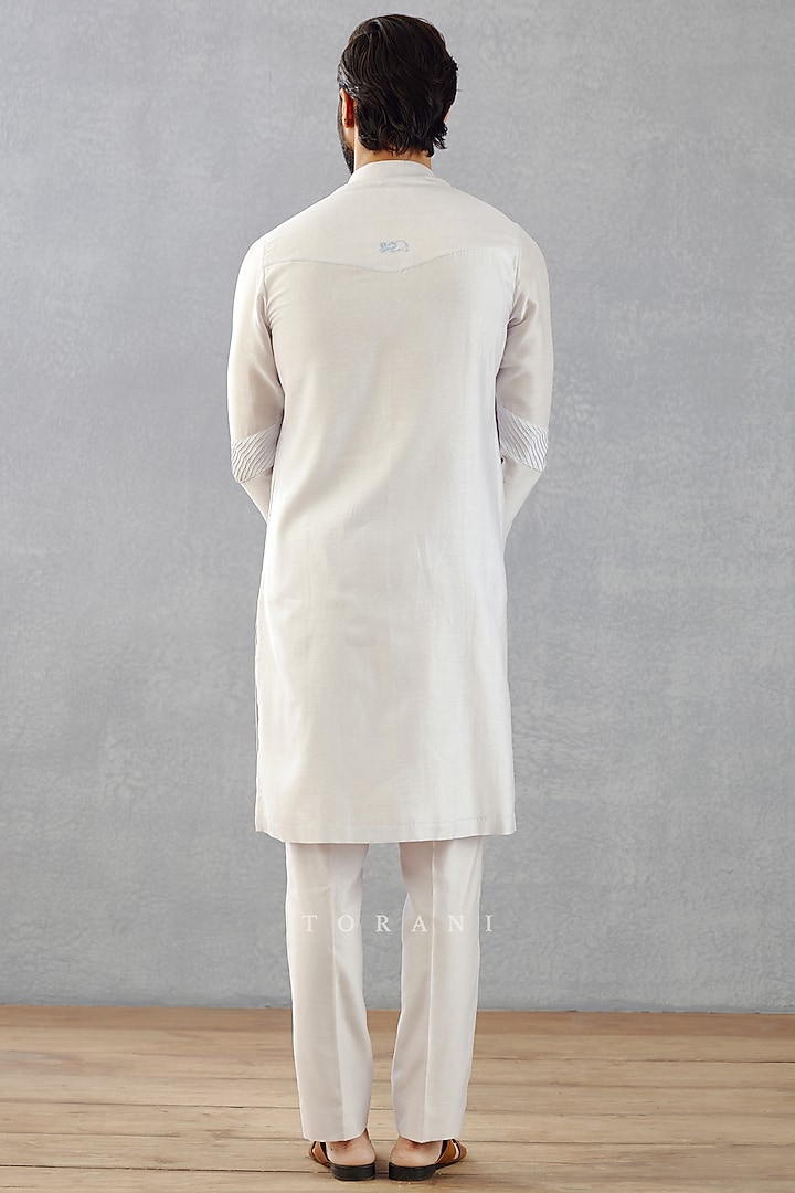White Slub Silk Kurta Set by Torani Men at Pernia's Pop Up Shop