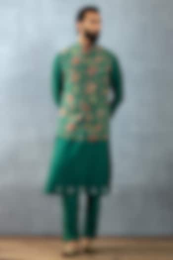 Green Cotton Voile & Handwoven Chanderi Digital Printed Bundi Set by Torani Men at Pernia's Pop Up Shop