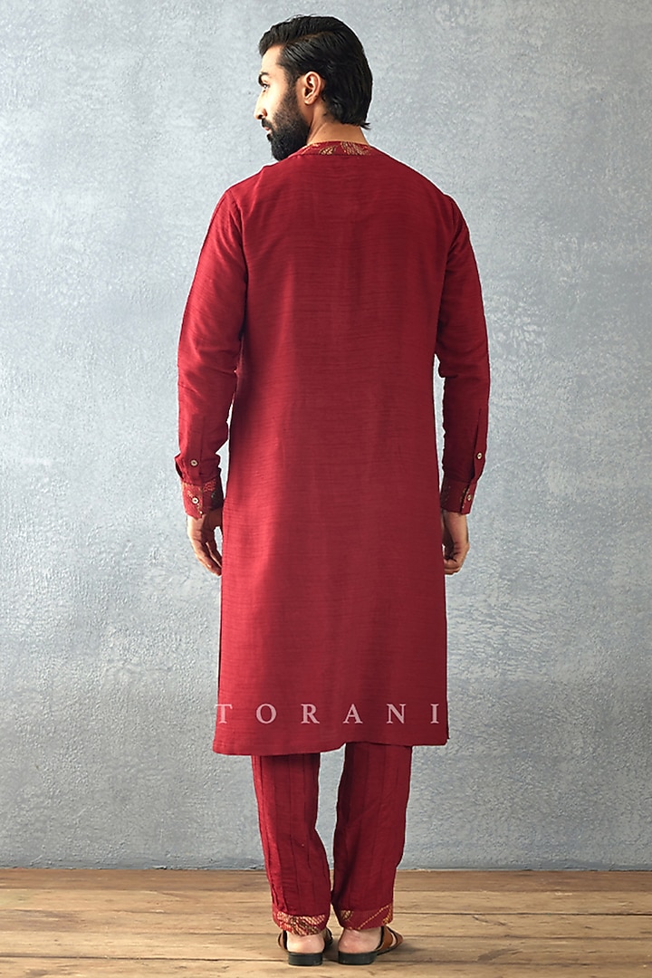 Red Cotton Voile & Handwoven Chanderi Digital Printed Bundi Set by Torani Men at Pernia's Pop Up Shop