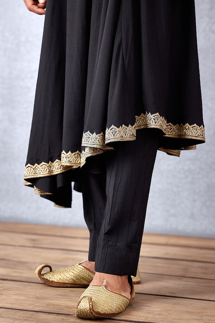 Black Cotton Silk & Raw Silk Hand Embroidered Kurta Set by Torani Men at Pernia's Pop Up Shop
