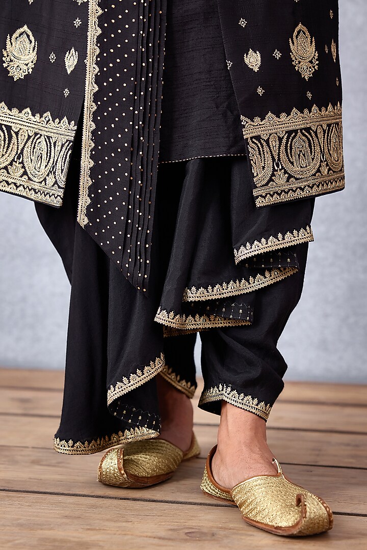 Black Cotton Silk & Slub Silk Hand Embroidered Groom Sherwani Set by Torani Men at Pernia's Pop Up Shop